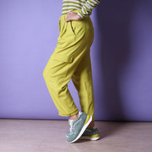 Load image into Gallery viewer, NIU AW23232T048 CARGO TROUSERS LYMPH
