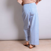 Load image into Gallery viewer, PHISIQUE DU ROLE 23P115 JAPONESE TROUSERS MARINE
