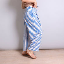 Load image into Gallery viewer, PHISIQUE DU ROLE 23P115 JAPONESE TROUSERS MARINE
