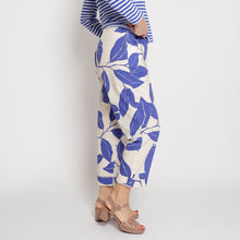 Load image into Gallery viewer, PHISIQUE DU ROLE COMFY OVERSIZED PANTS
